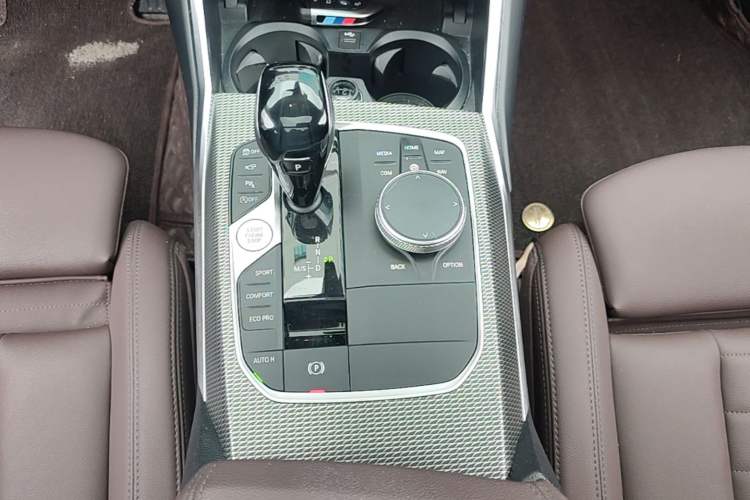 Used BMW 3 Series 2021 Second Facelift 325Li M Sport Night Edition Package Gear Lever