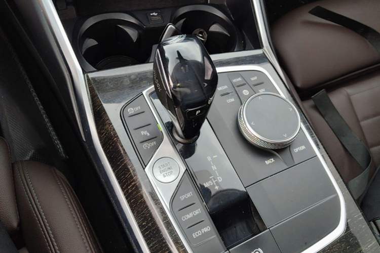 Used BMW 3 Series 2021 Restyled 325Li M Sport Package Gear Lever