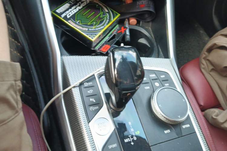 Used BMW 3 Series 2021 325i M Sport Night Edition package Gear Lever