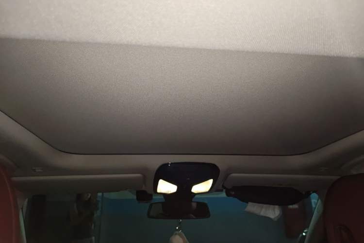Used BMW 3 Series 2021 325i M Sport Night Edition package Headliner