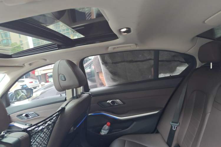 Used BMW 3 Series 2021 Restyled 325Li M Sport Package Headliner