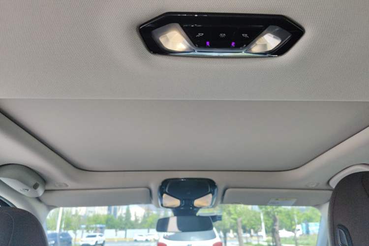 Used BMW 3 Series 2021 Second Facelift 330i M Sport Night Edition Package Headliner