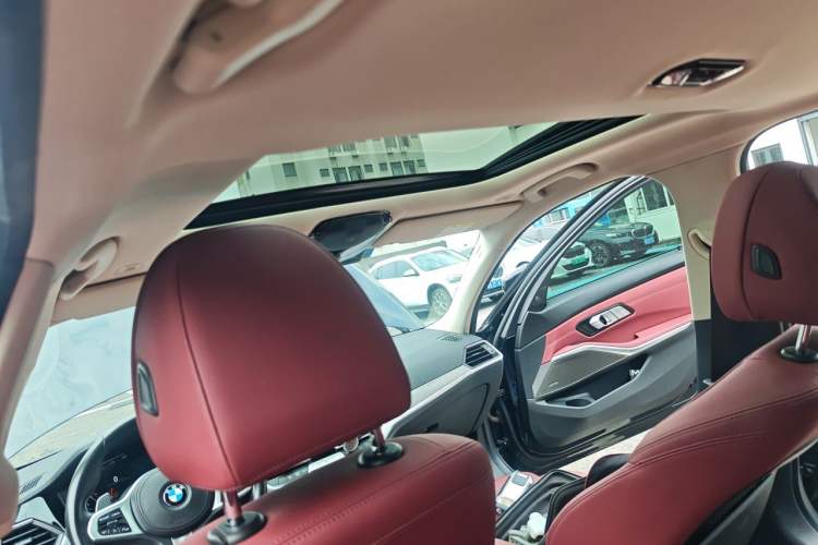 Used BMW 3 Series 2021 Restyled 325i M Sport Night Edition Package Headliner