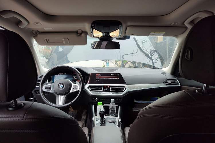 Used BMW 3 Series 2021 325i M Sport Night Edition package Headliner