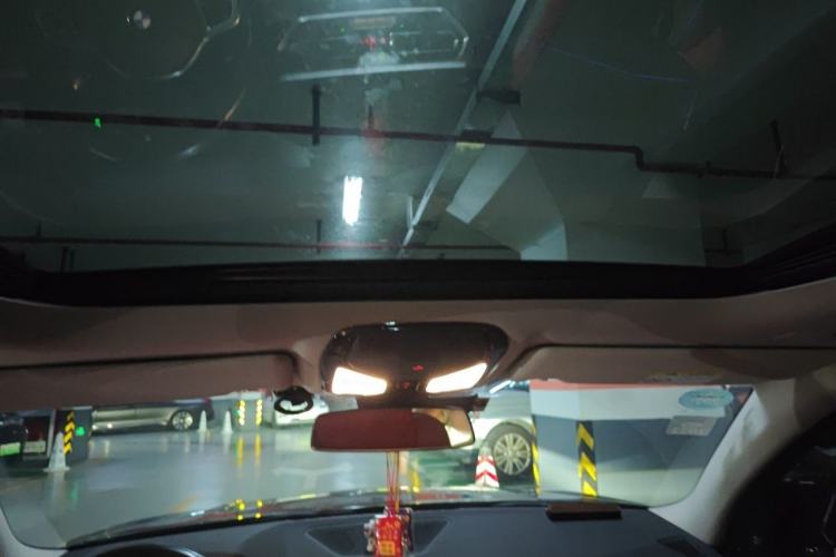 Used BMW 3 Series 2021 325i M Sport Night Edition package Headliner