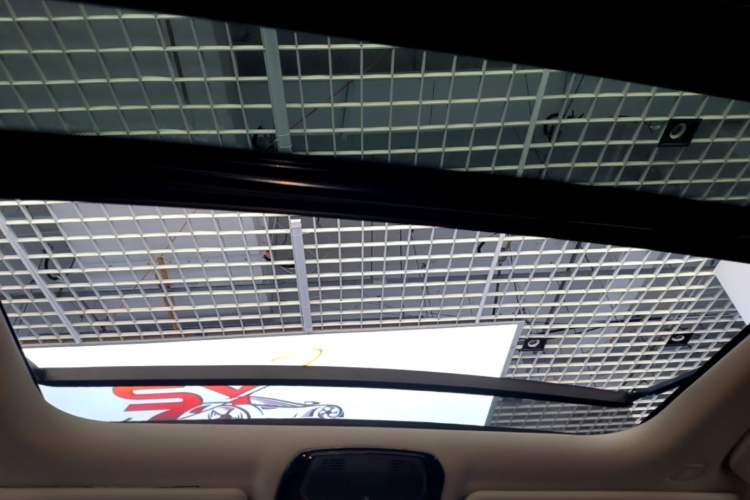 Used BMW 3 Series 2021 Second Facelift 325Li M Sport Package Headliner