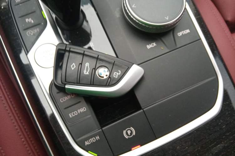 Used BMW 3 Series 2021 Second Facelift 325Li M Sport Package Interior 1