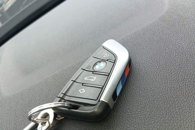 Used BMW 3 Series 2021 Restyled 325Li M Sport Package Interior 1