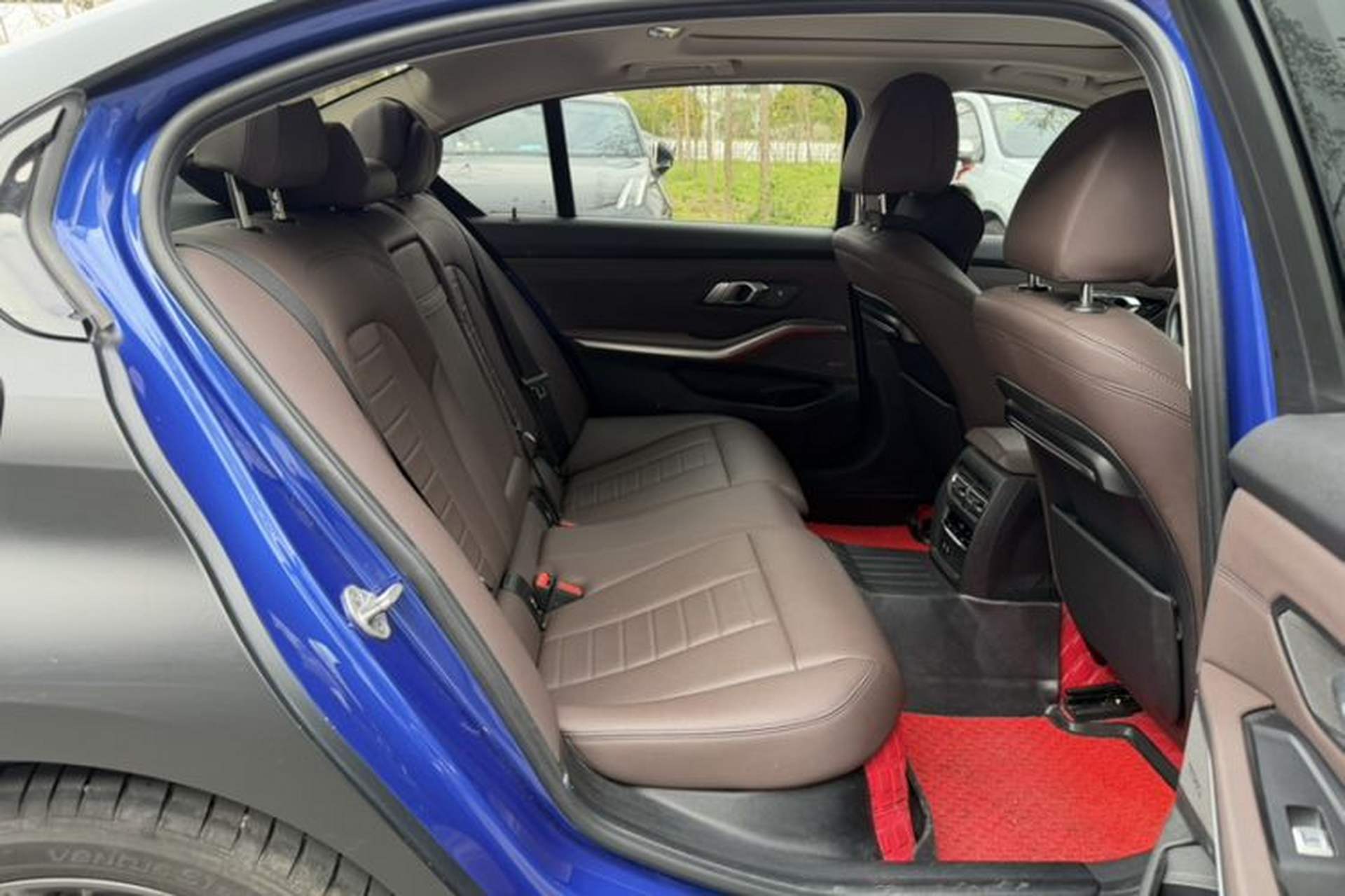 Used BMW 3 Series 2021 325Li M Sport Shadowline Package Interior 10