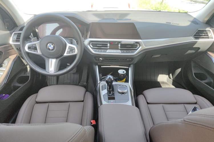 Used BMW 3 Series 2021 Second Facelift 330i M Sport Night Edition Package Interior 2
