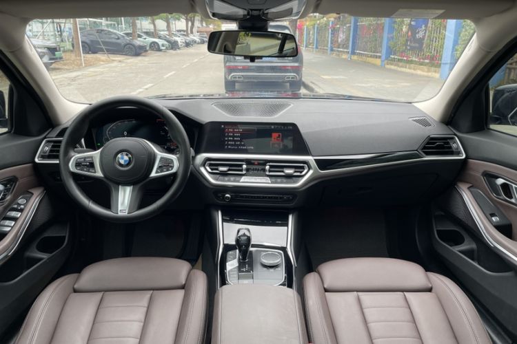 Used BMW 3 Series 2021 Facelifted 320Li M Sport Package Interior 2