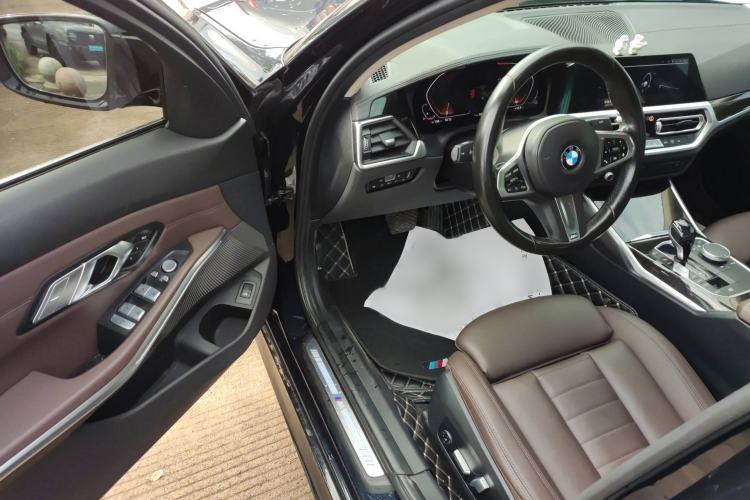 Used BMW 3 Series 2021 325Li M Sport Package Interior 2