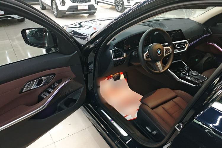 Used BMW 3 Series 2021 325Li M Sport Package Interior 3