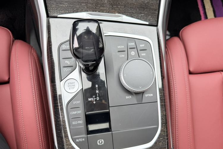 Used BMW 3 Series 2021 325Li M Sport Package Interior 3