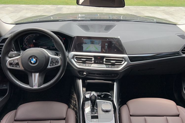 Used BMW 3 Series 2021 Facelifted 320Li M Sport Package Interior 4