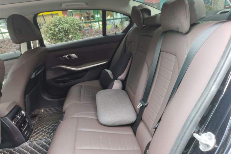 Used BMW 3 Series 2021 325Li M Sport Package Interior 4