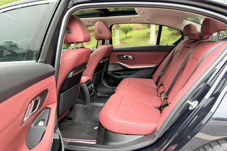 Used BMW 3 Series 2021 325Li M Sport Package Interior 5