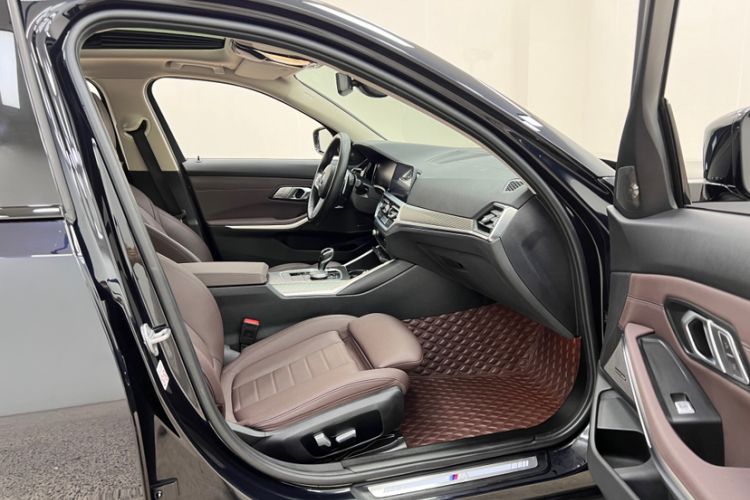 Used BMW 3 Series 2021 Facelifted 325Li M Sport Night Edition Package Interior 9