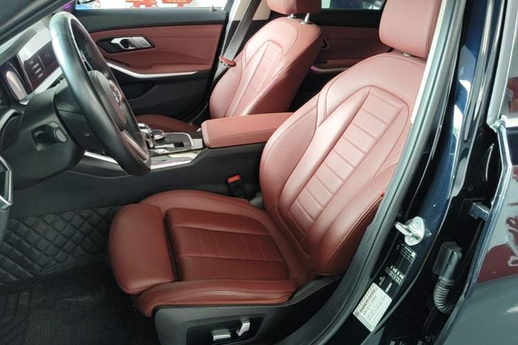 Used BMW 3 Series 2021 Second Facelift 325Li M Sport Package Left Front Seat