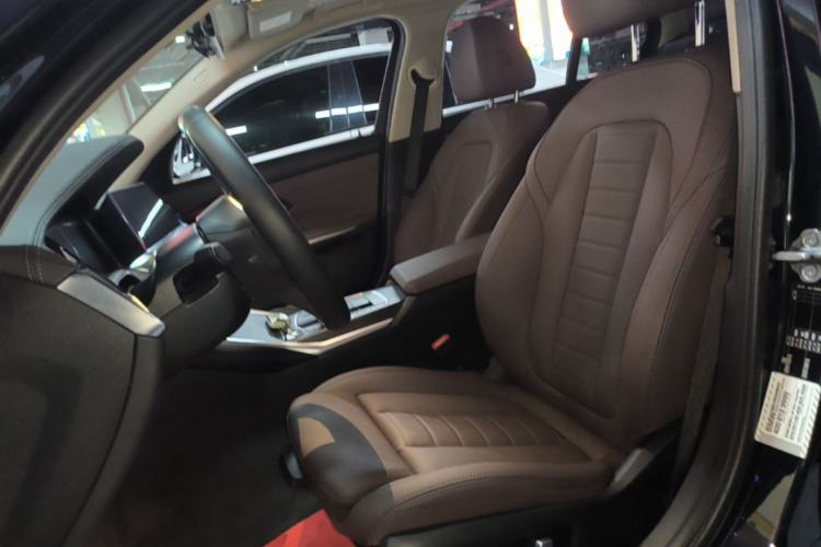 Used BMW 3 Series 2021 Second Facelift 325i M Sport Package Left Front Seat
