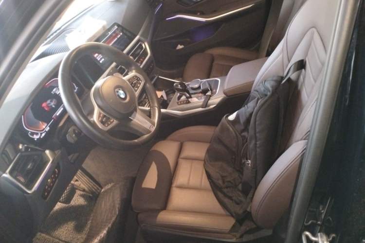 Used BMW 3 Series 2021 Second Facelift 325i M Sport Night Edition Package Left Front Seat