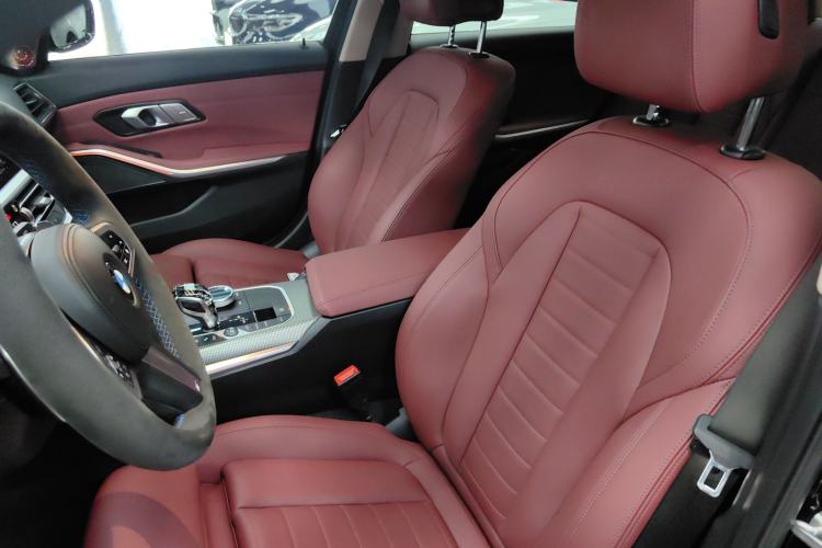 Used BMW 3 Series 2021 Second Facelift 330Li xDrive M Sport Night Edition Package Left Front Seat
