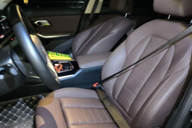 Used BMW 3 Series 2021 320Li M Sport Package Left Front Seat