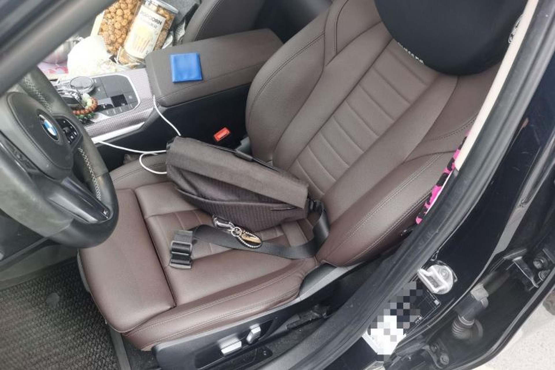 Used BMW 3 Series 2021 325Li M Sport Shadowline Package Left Front Seat
