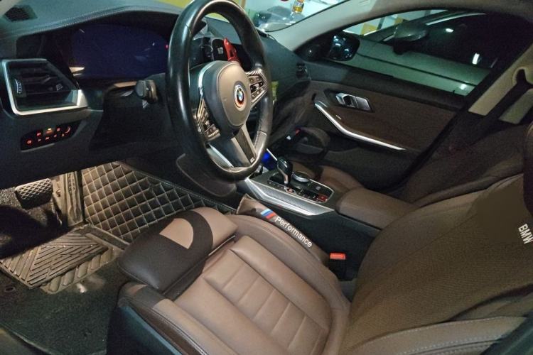 Used BMW 3 Series 2021 325i M Sport Night Edition package Left Front Seat