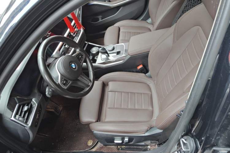 Used BMW 3 Series 2021 Restyled 325Li M Sport Package Left Front Seat