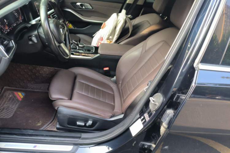 Used BMW 3 Series 2021 320Li M Sport Package Left Front Seat