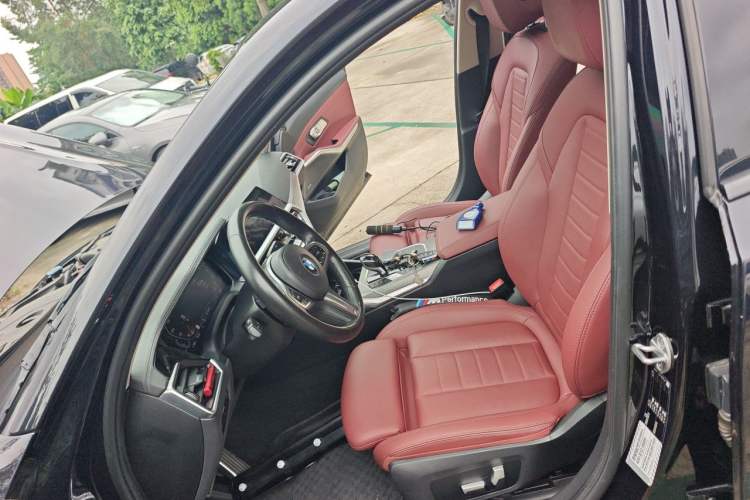 Used BMW 3 Series 2021 325Li M Sport Shadowline Package Left Front Seat