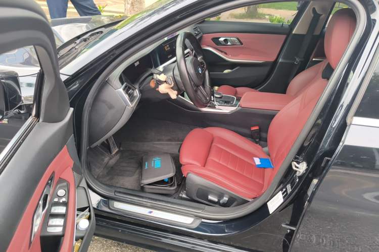 Used BMW 3 Series 2021 Second Facelift 325Li M Sport Package Left Front Seat