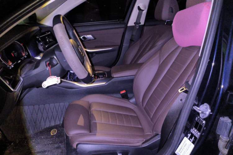 Used BMW 3 Series 2021 Facelifted 320Li M Sport Package Left Front Seat