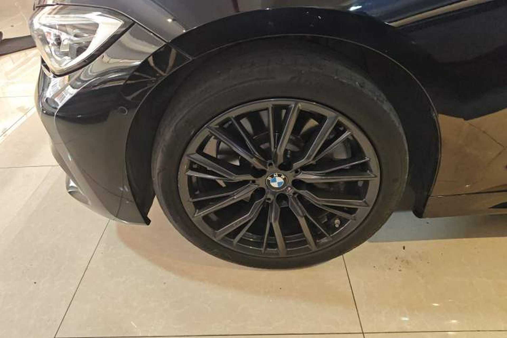 Used BMW 3 Series 2021 Facelifted 330i M Sport Night Edition Package Left Front Wheel Hub