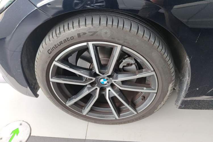 Used BMW 3 Series 2021 Facelifted 320Li M Sport Package Left Front Wheel Hub