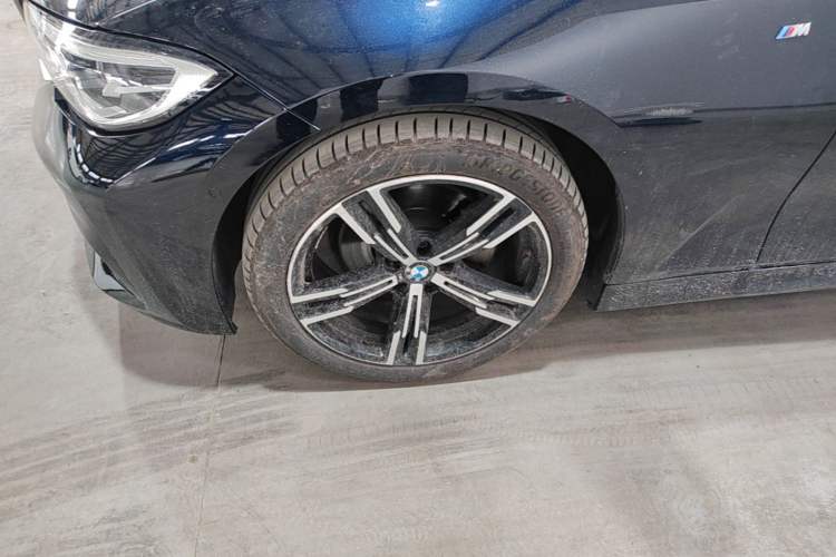 Used BMW 3 Series 2021 Second Facelift 325i M Sport Package Left Front Wheel Hub