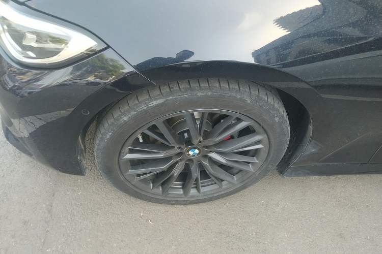 Used BMW 3 Series 2021 Second Facelift 325Li M Sport Package Left Front Wheel Hub
