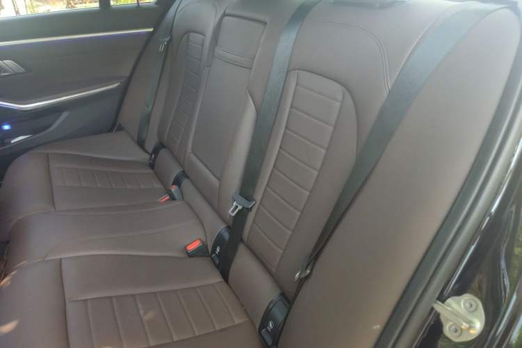 Used BMW 3 Series 2021 Facelifted 320Li M Sport Package Left Rear Seat