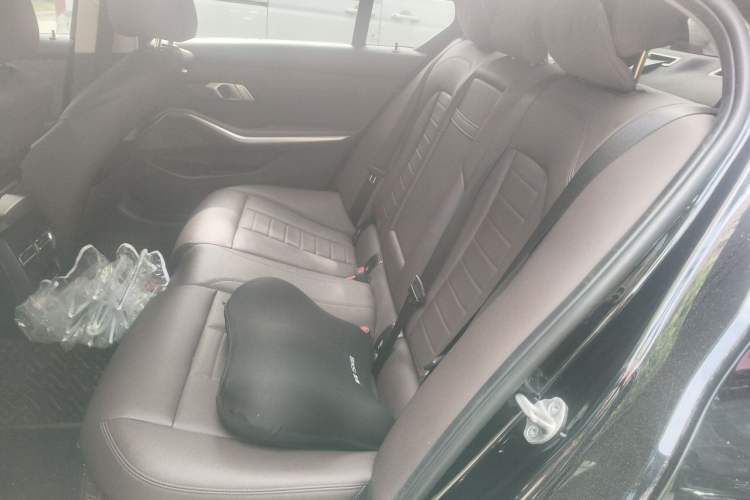 Used BMW 3 Series 2021 Facelifted 320Li M Sport Package Left Rear Seat