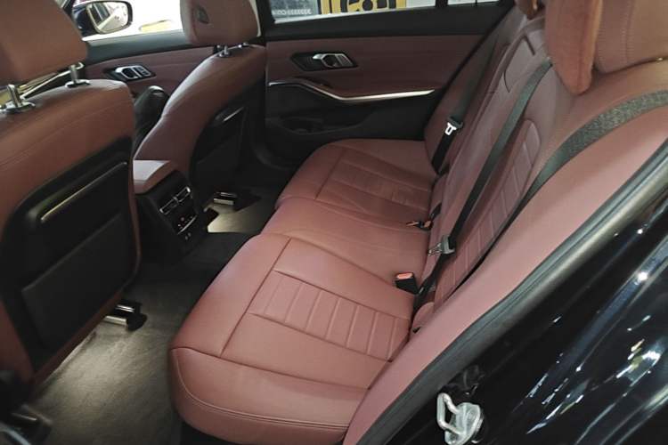 Used BMW 3 Series 2021 Facelifted 320Li M Sport Package Left Rear Seat