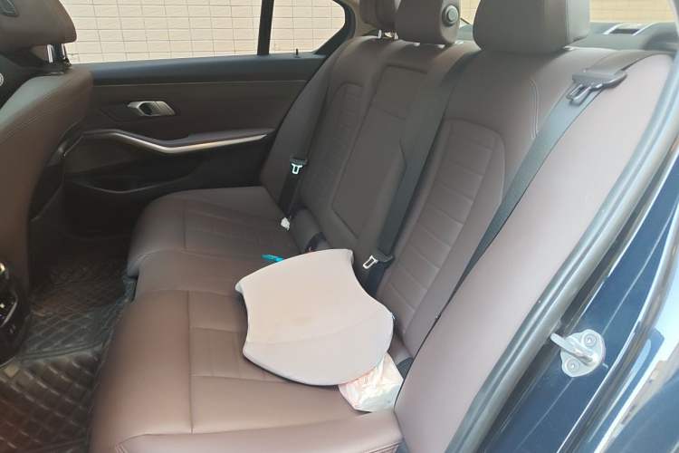 Used BMW 3 Series 2021 Facelifted 320Li M Sport Package Left Rear Seat