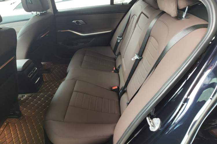 Used BMW 3 Series 2021 Second Facelift 325Li M Sport Package Left Rear Seat