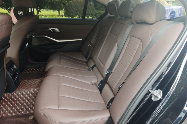 Used BMW 3 Series 2021 Facelifted 320Li M Sport Package Left Rear Seat