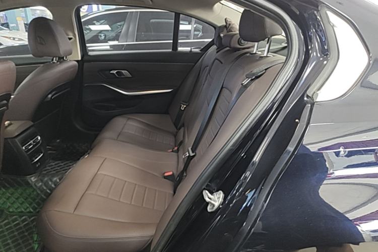 Used BMW 3 Series 2021 Facelifted 320Li M Sport Package Left Rear Seat