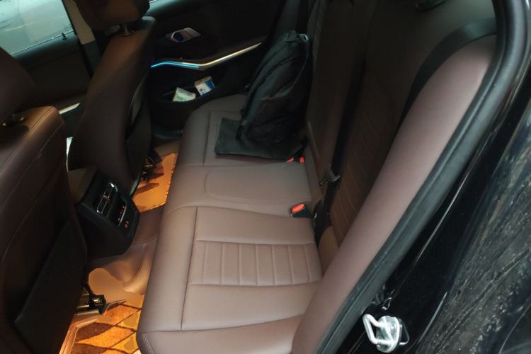 Used BMW 3 Series 2021 Restyled 325i M Sport Package Left Rear Seat