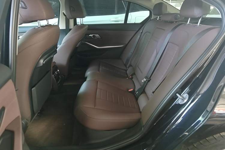 Used BMW 3 Series 2021 Facelifted 320Li M Sport Package Left Rear Seat