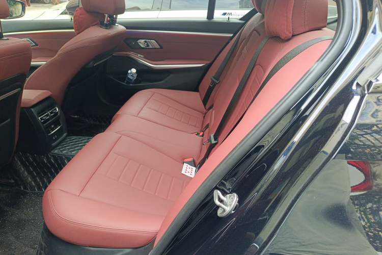 Used BMW 3 Series 2021 Second Facelift 325Li M Sport Night Edition Package Left Rear Seat