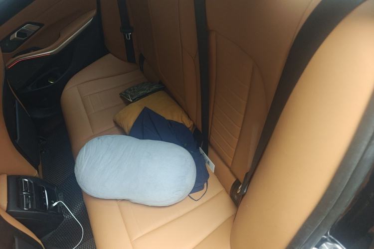 Used BMW 3 Series 2021 325i M Sport Night Edition package Left Rear Seat