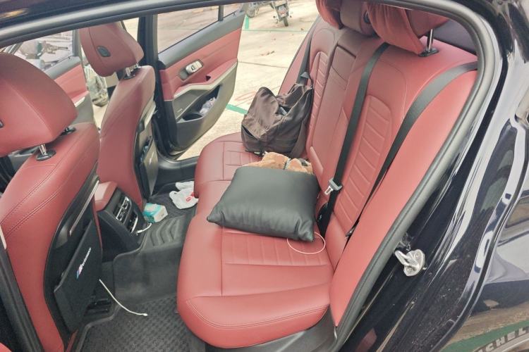 Used BMW 3 Series 2021 325Li M Sport Shadowline Package Left Rear Seat